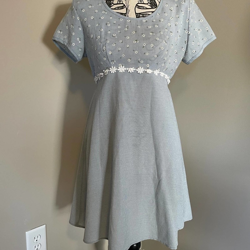 Light Blue Mini Dress with Embroidered Bodice - Picture 3 of 11